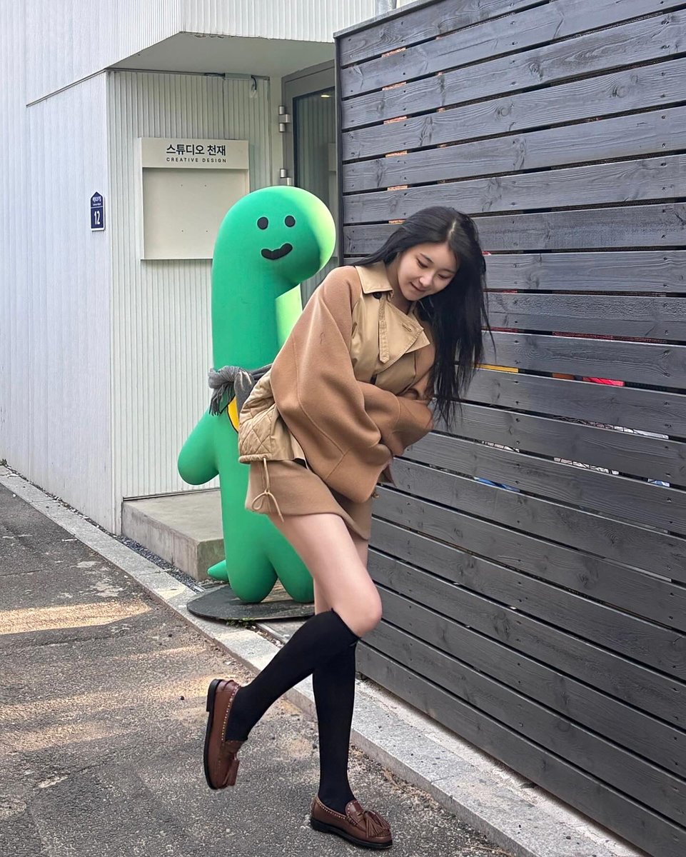 S96YGN's tweet image. 안녕하세요 혹시 제 이상형이세요?🦖
@.weekendmaxmara 
#AWeekendWithSebago 
#WeekendMaxMara