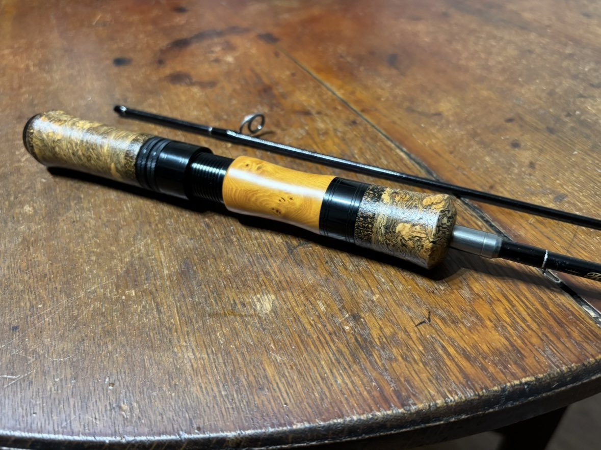 l_r_factory's tweet photo. 《ISZK様分》
☆RZS51LLの既存コルクグリップ+リールシートを取り外し #extreme_grip に換装。
詳細↓
https://t.co/XEfwO5t8YS
☆ガイド交換、グリップ・リールシート交換、その他カスタムのご依頼はDMにて気軽にお問い合わせください!
#lr_custom_rod
#customrod
#カスタムロッド https://t.co/I5oJu1awCw