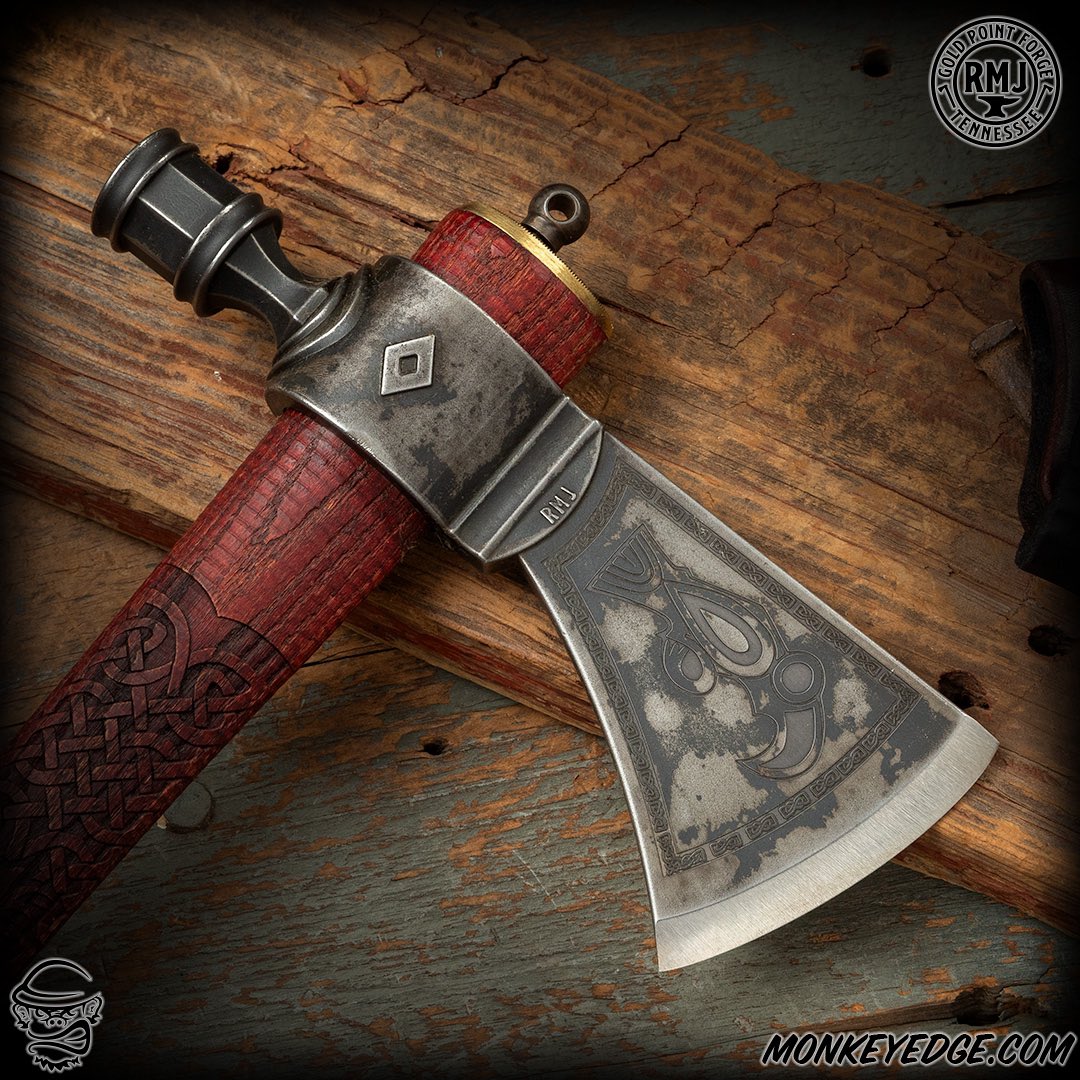MonkeyEdge's tweet photo. Just got a fresh batch of custom Pipe Hawks from Gold Point Forge! Each has unique design elements so no two are alike. Swing by the site #NOW to see the options.

#pipehawk #goldpointforge #rmjgoldpointforge #rmj #pipetomahawk #tomahawks #custom #pipe https://t.co/qfYqsESAes
