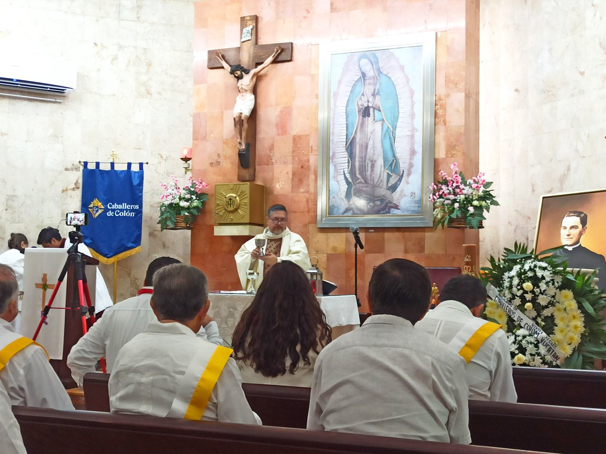 KofC17543's tweet image. Con los Caballeros de Colón de Yucatán, participamos en la Santa Misa por la Fiesta del Beato Michael McGivney, en la Rectoría Villa de Guadalupe. Se destacó su legado y el compromiso con la caridad, unidad, fraternidad y servicio a la comunidad. Ago, 13, 2025.

@KofC #KofC