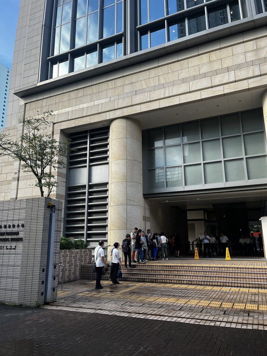 Laura Westbrook tweet media