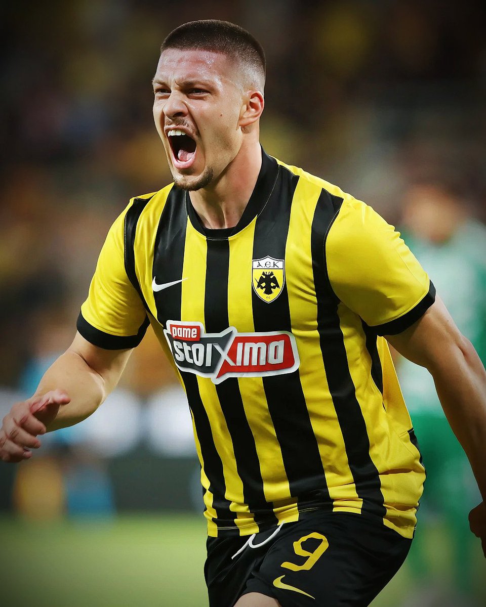 TeamJovic's tweet photo. 𝑫𝒆𝒃𝒖𝒕 𝒈𝒐𝒂𝒍 &amp; 𝑾𝒊𝒏𝒏𝒊𝒏𝒈 𝒇𝒆𝒆𝒍𝒊𝒏𝒈 💛🖤 https://t.co/A72GIDVlzO