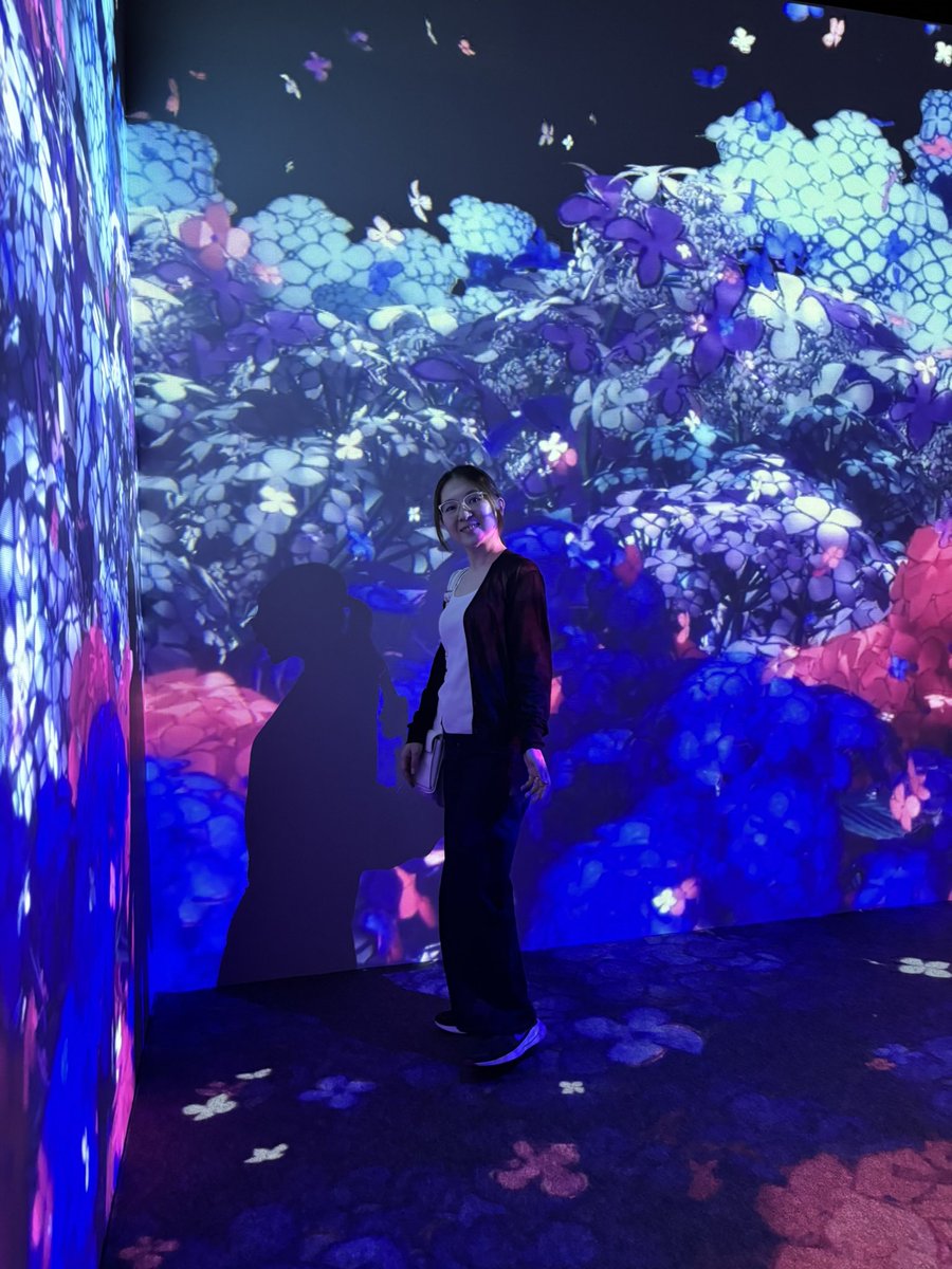 yurala_yukie's tweet photo. お盆にお友達と遊べず退屈している娘を連れて、動き出す浮世絵展へ行ってまいりました。福岡は17日までなので行っていない方はぜひ♡ #動き出す浮世絵展 https://t.co/qiAPi5NBZP