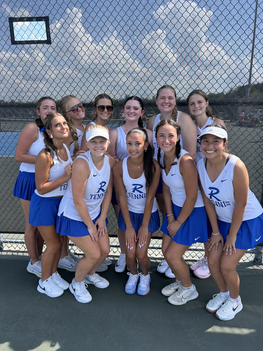 The boys and girls tennis teams opened up the season with some solid play.  Varsity/JV girls won against Farmington (8-1) and Springdale (8-1).  Varsity boys won against Springdale (8-1).  JV Boys lost (1-8) against Farmington.  Working hard in 90+ degree temps!