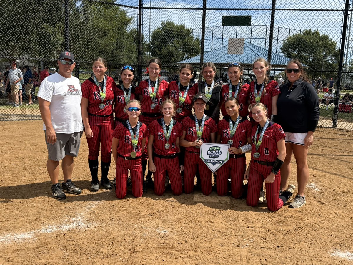 Ella Andrews tweet media