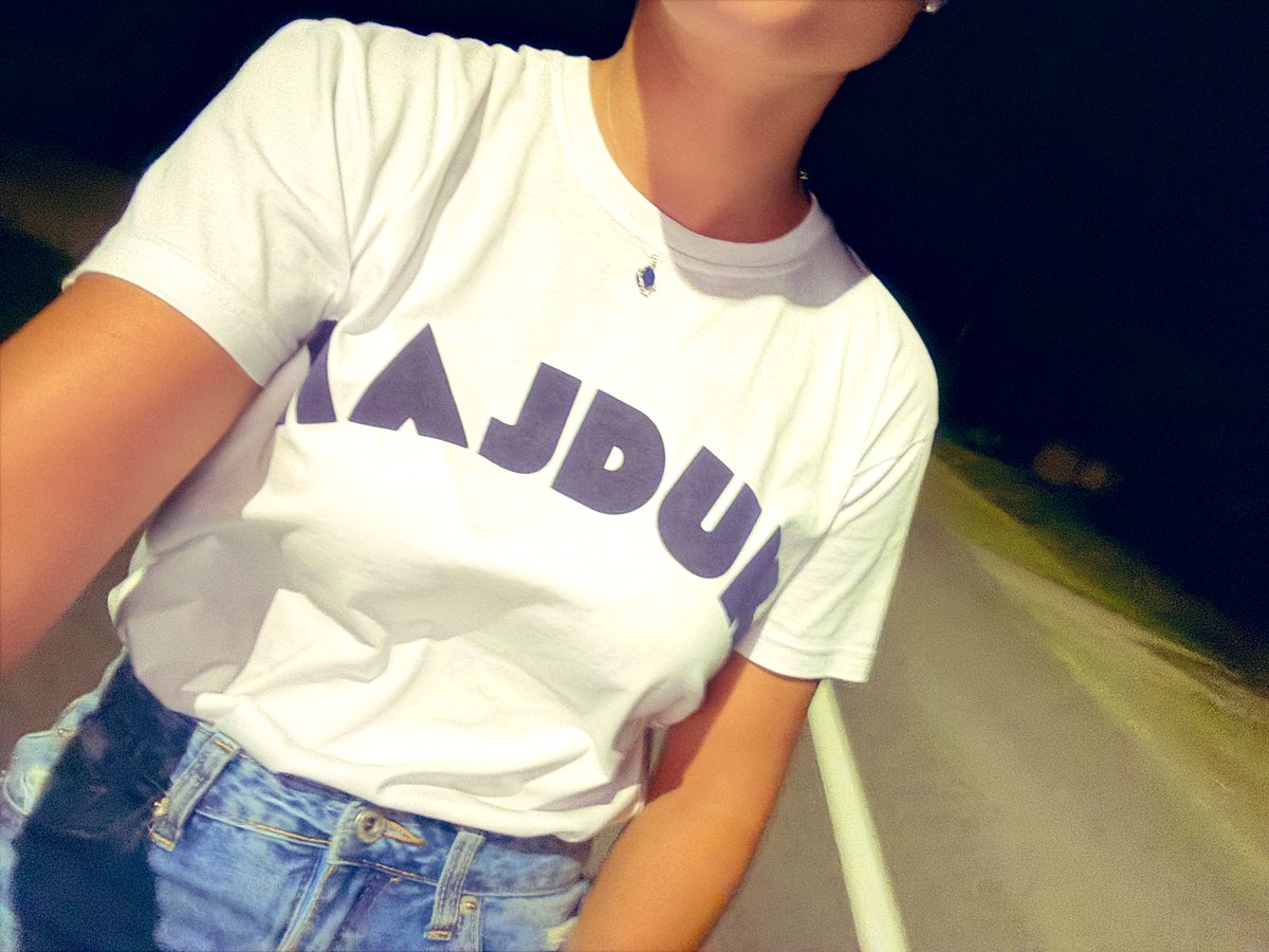 Hoće svanut dan kad ću ja obuć ovu majicu, a oni neće pojest g…?