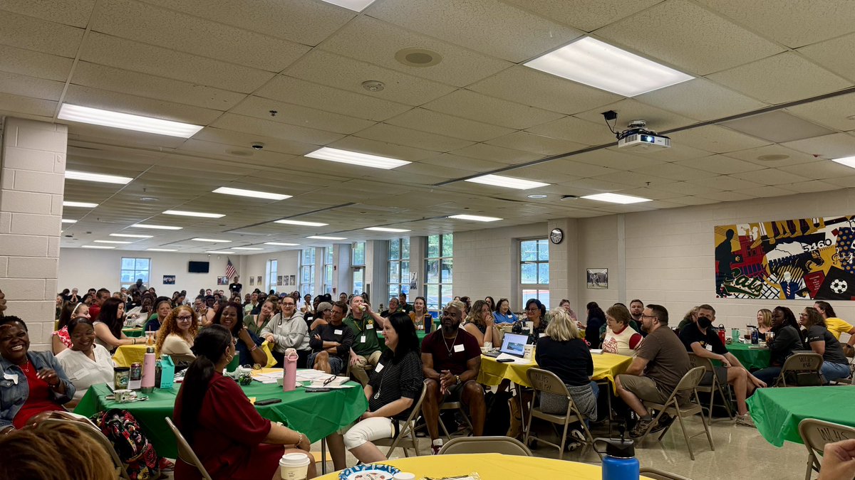 MichaelCBrown54's tweet photo. Kicked off the 2025-26 school year with our amazing WLHS staff! Breakfast, team-building scavenger hunt, and lunch for our new teachers. The energy and connection today set the tone for a great year ahead. ππ #UnityAtTheLake https://t.co/9ZCiXZ1UoA