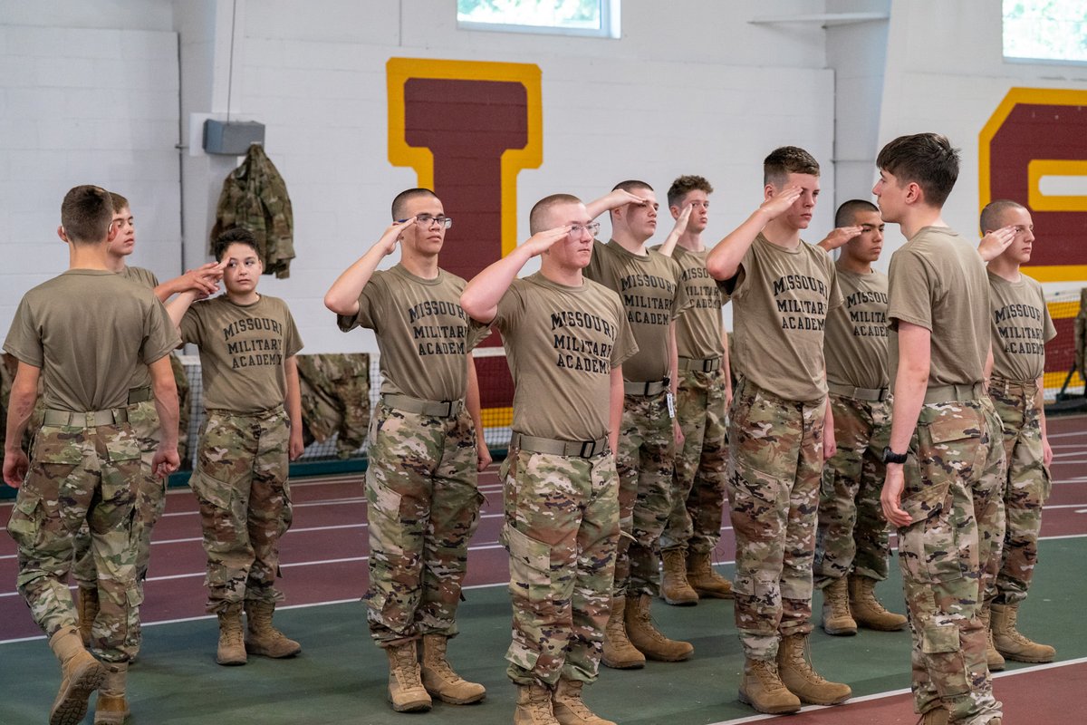 MOmilitaryacad's tweet photo. Our cadet leaders guide and mentor our newest cadets. Through their example, they show what leadership, discipline, and brotherhood look like in action. Great job by both new and returning cadets this week! #MMAProud #LeadershipInAction https://t.co/MhI6jhOaNb