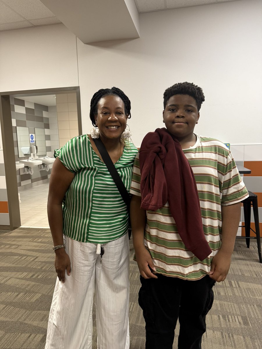 Serita D tweet media