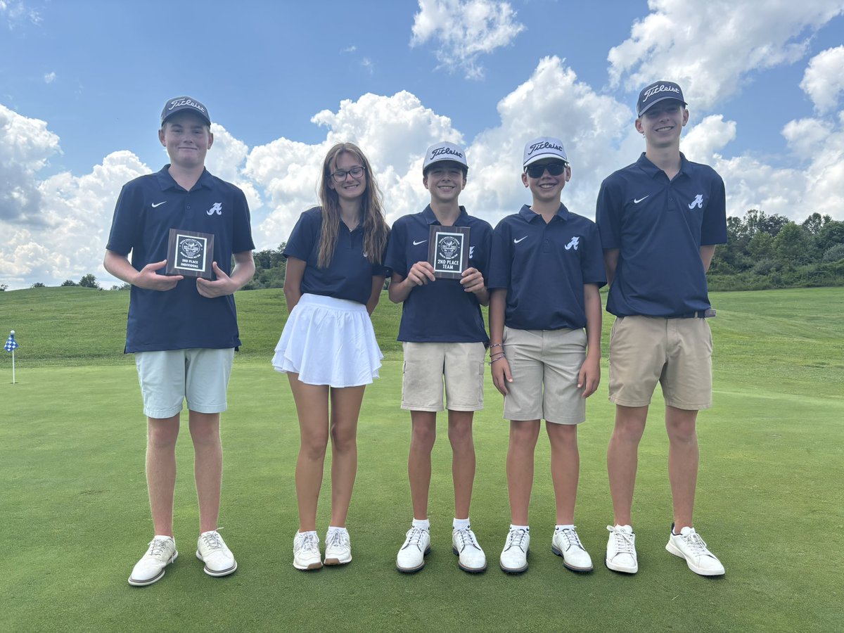 CoachAbel9's tweet image. Davis came up big on the last few holes to secure a 3rd place finish.  While the team took home second place, thanks especially to two freshmen having their career low tournament scores!!  The Falcons showed up in Eastern Kentucky today!  Proud of this team!!