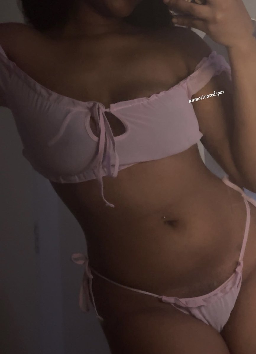 unmotivatedspo1's tweet photo. not new to nsfwtwt, redoing pinned ⋆𐙚₊˚⊹♡

call me nana !!

﹒ 21
﹒ rllyyy subby but i do bite back 
﹒ bi <3 
﹒ hard/extreme kinks
﹒ mainly retweets and some horny tweets

{MDNI}
#nsfwtwt

 ♡ + ↺ to be moots ! https://t.co/MFjiXsdHqq