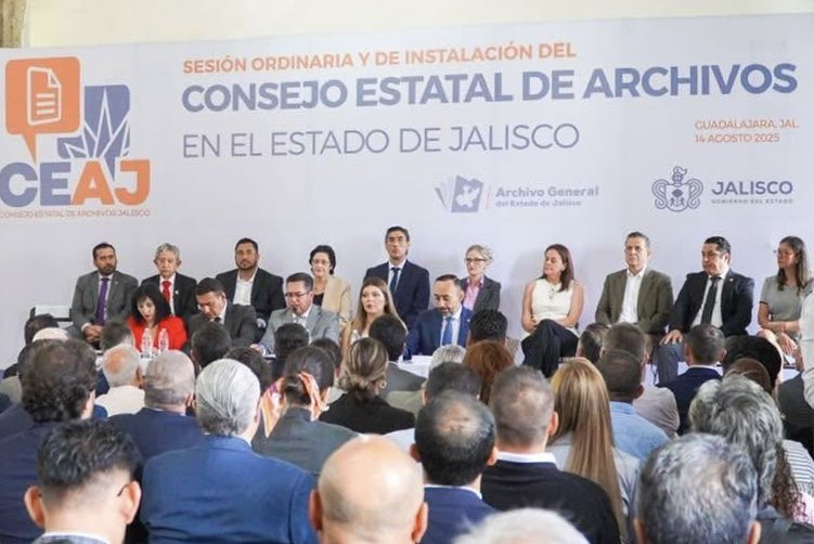 CEDHJ's tweet photo. La #CEDHJ se integra al Consejo Estatal de Archivos del Estado de Jalisco #CEAJ🗃️✅
Juan Carlos Ulloa Sánchez, director Jurídico de la defensoría, participó en la sesión de instalación y toma de protesta de este organismo, que tendrá la tarea de construir una visión y coordinada https://t.co/8WXOV2lLfX