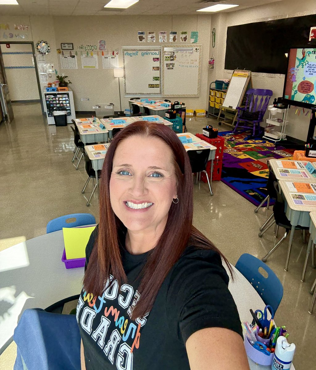 Katie Moore tweet media