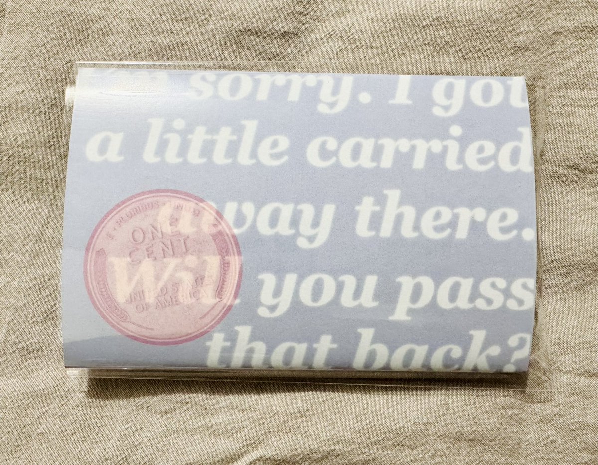 昨天包裝小立牌忍不住覺得我實在太天才了！！可愛到不行跟想像中的效果一樣🥹🥹自黏袋要重買一個尺寸..