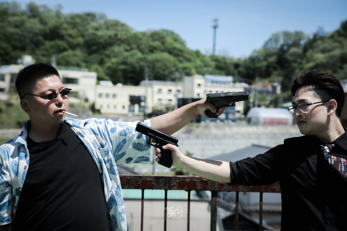 ushmk4's tweet image. 映画サバってのはジャンルフリーのコスプレ撮影会(映画ごっこ)です
こんなんとります　
あと映像もやれます
人を殴ったり撃ったり蹴ったり切ったりできます←
#映画サバ