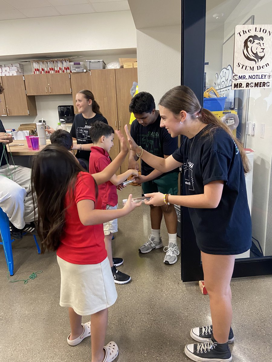 Science Is Fun tweet media