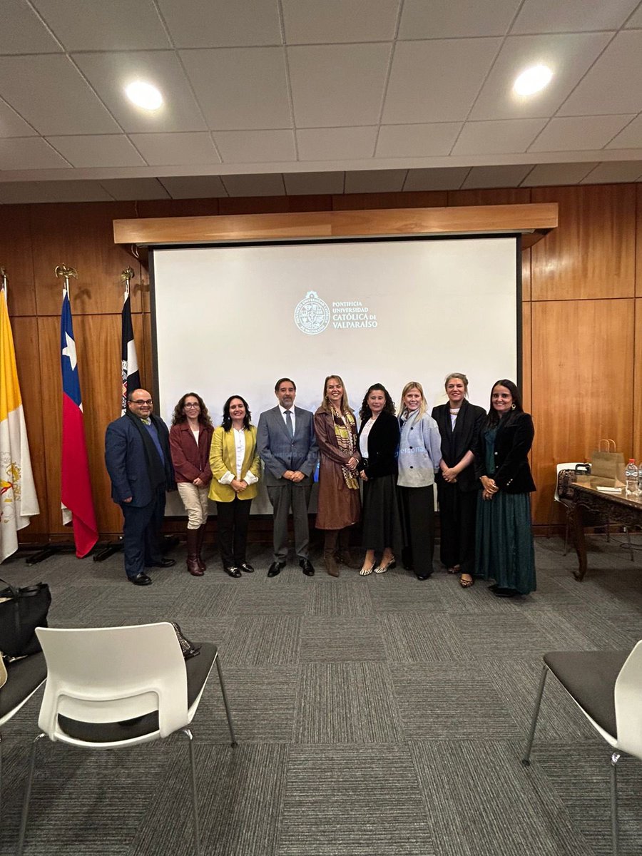 UAI - Viña del Mar (@uai_vina) on Twitter photo SEMINARIO 🔵
Nuestra académica <a href="/DerechoUAI/">Derecho UAI</a> <a href="/UAI_CL/">UAI</a> <a href="/verowegner/">Veronika Wegner A.</a> participó del Seminario Regional sobre Nueva Ley de Adopción en Chile, organizado por la Facultad de Derecho <a href="/UAI_CL/">UAI</a>, <a href="/uvalpochile/">Universidad de Valparaíso</a> y <a href="/pucv_cl/">PUCV</a> SEMINARIO 🔵
Nuestra académica <a href="/DerechoUAI/">Derecho UAI</a> <a href="/UAI_CL/">UAI</a> <a href="/verowegner/">Veronika Wegner A.</a> participó del Seminario Regional sobre Nueva Ley de Adopción en Chile, organizado por la Facultad de Derecho <a href="/UAI_CL/">UAI</a>, <a href="/uvalpochile/">Universidad de Valparaíso</a> y <a href="/pucv_cl/">PUCV</a>