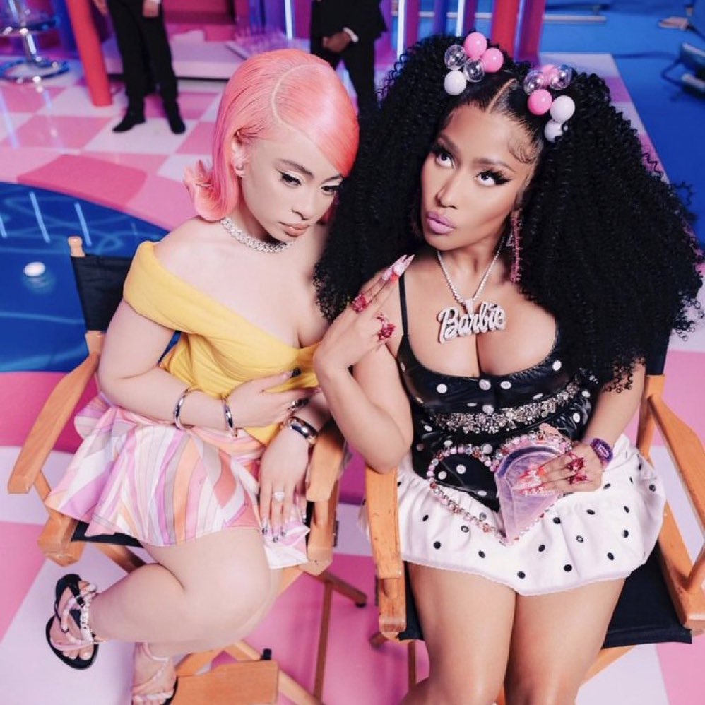 updatecultura's tweet photo. 🚨 MEU DEUS! Ice Spice e Nicki Minaj trocaram BLOCK no Instagram. 

Quando um usuário bloqueia o outro, a marcação em publicação some, o que foi o caso da publicação de “Barbie World”. https://t.co/vNcTEK5mDc