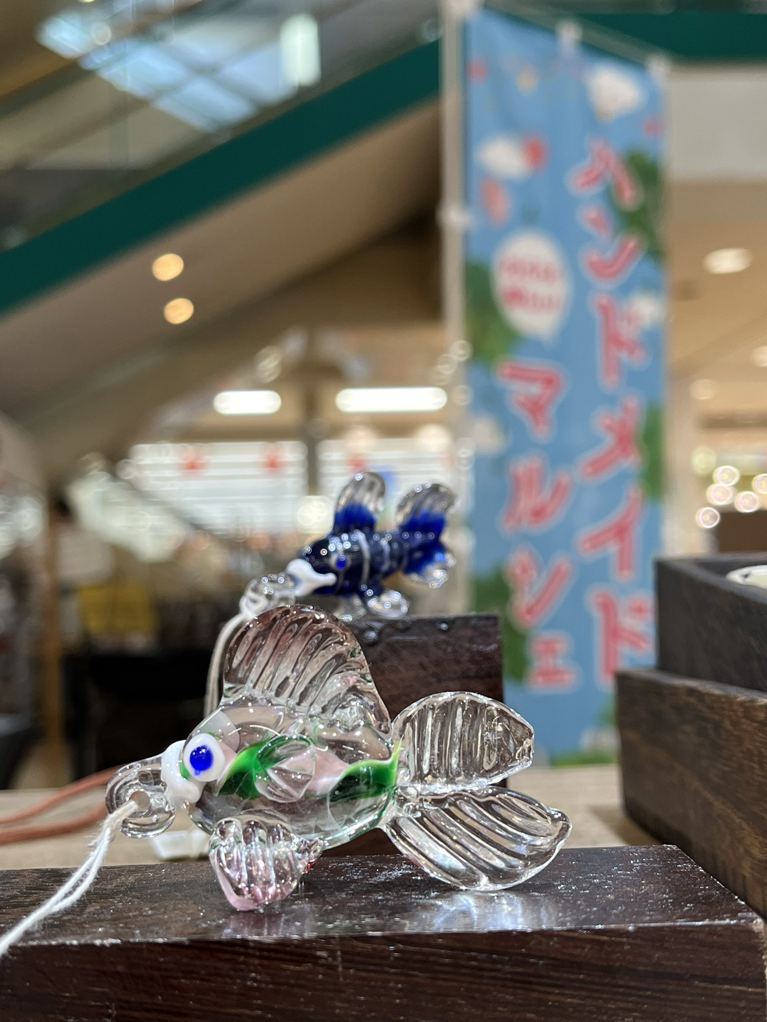 桜花　桜と蝶の手描き木製こけし ○ 桜花 桜と蝶の手描き木製こけし