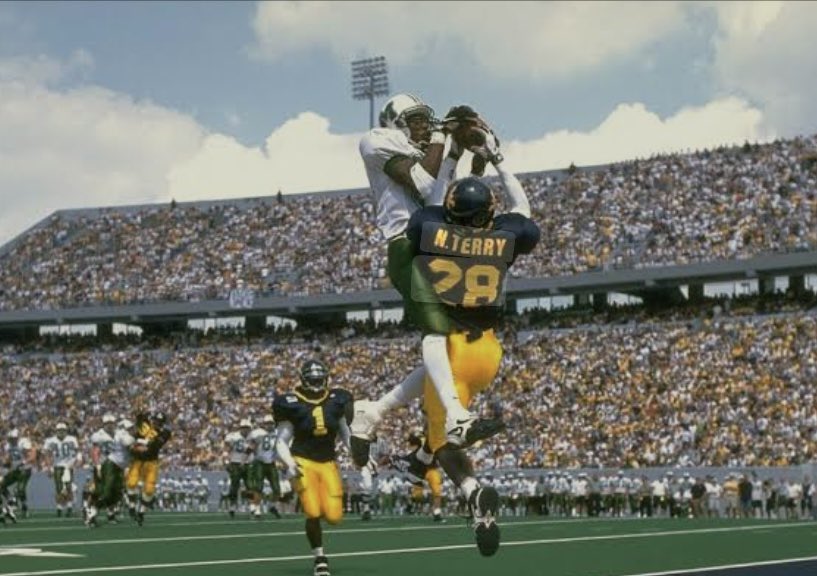 Mark Gale tweet media