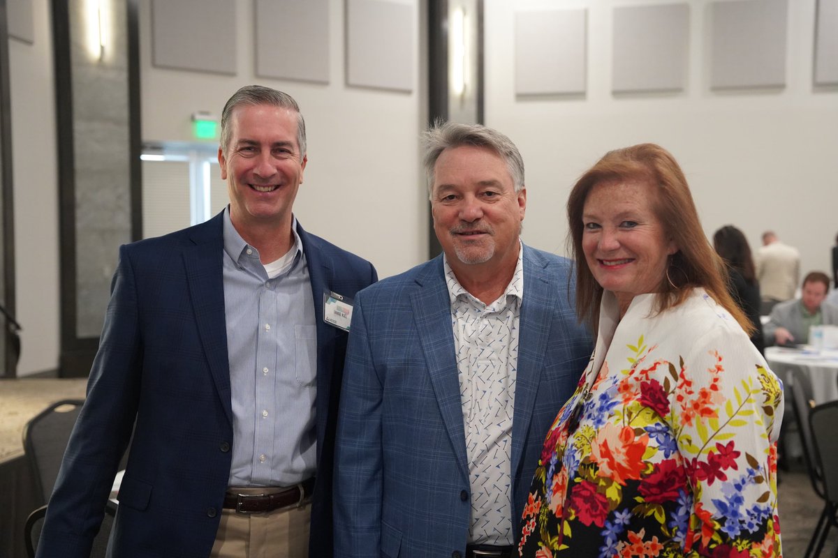 It was a pleasure to be in Decatur today for Launch Regional Partnership’s annual State of the Region Luncheon. 

The Tennessee Valley is a special place, and its continued success hinges upon leaders working across county and city lines to overcome North Alabama’s challenges.