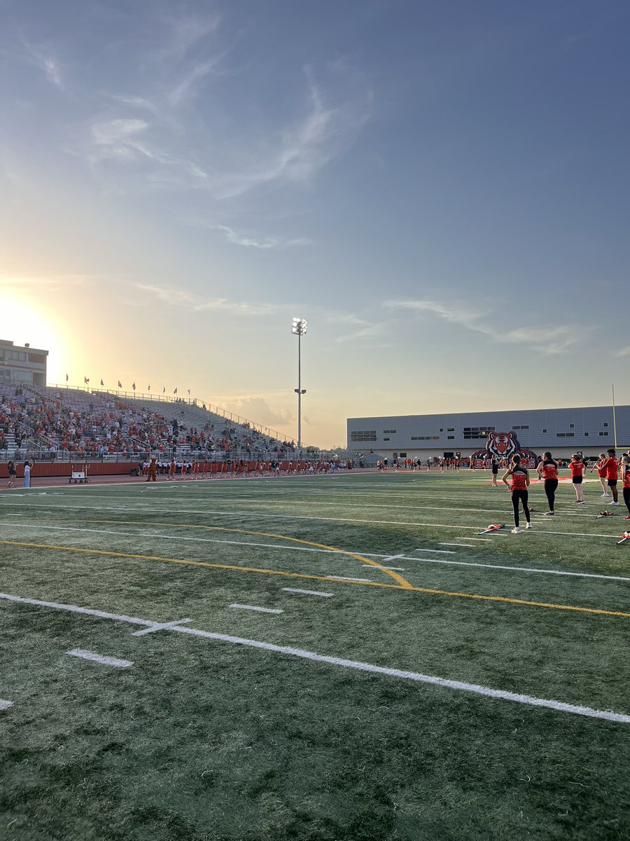 BeltonLadyTigerTrack (@ladytigertrack) on Twitter photo Meet the Tigers!! β€οΈπ―#GoTigers <a href="/BeltonHS/">BeltonHS</a> <a href="/BeltonISDAth/">Belton ISD Athletics</a> <a href="/BeltonTigerABC/">Belton Tigers Athletic Booster Club</a> Meet the Tigers!! β€οΈπ―#GoTigers <a href="/BeltonHS/">BeltonHS</a> <a href="/BeltonISDAth/">Belton ISD Athletics</a> <a href="/BeltonTigerABC/">Belton Tigers Athletic Booster Club</a>