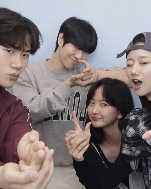 so precious 😭💓 #thedefects