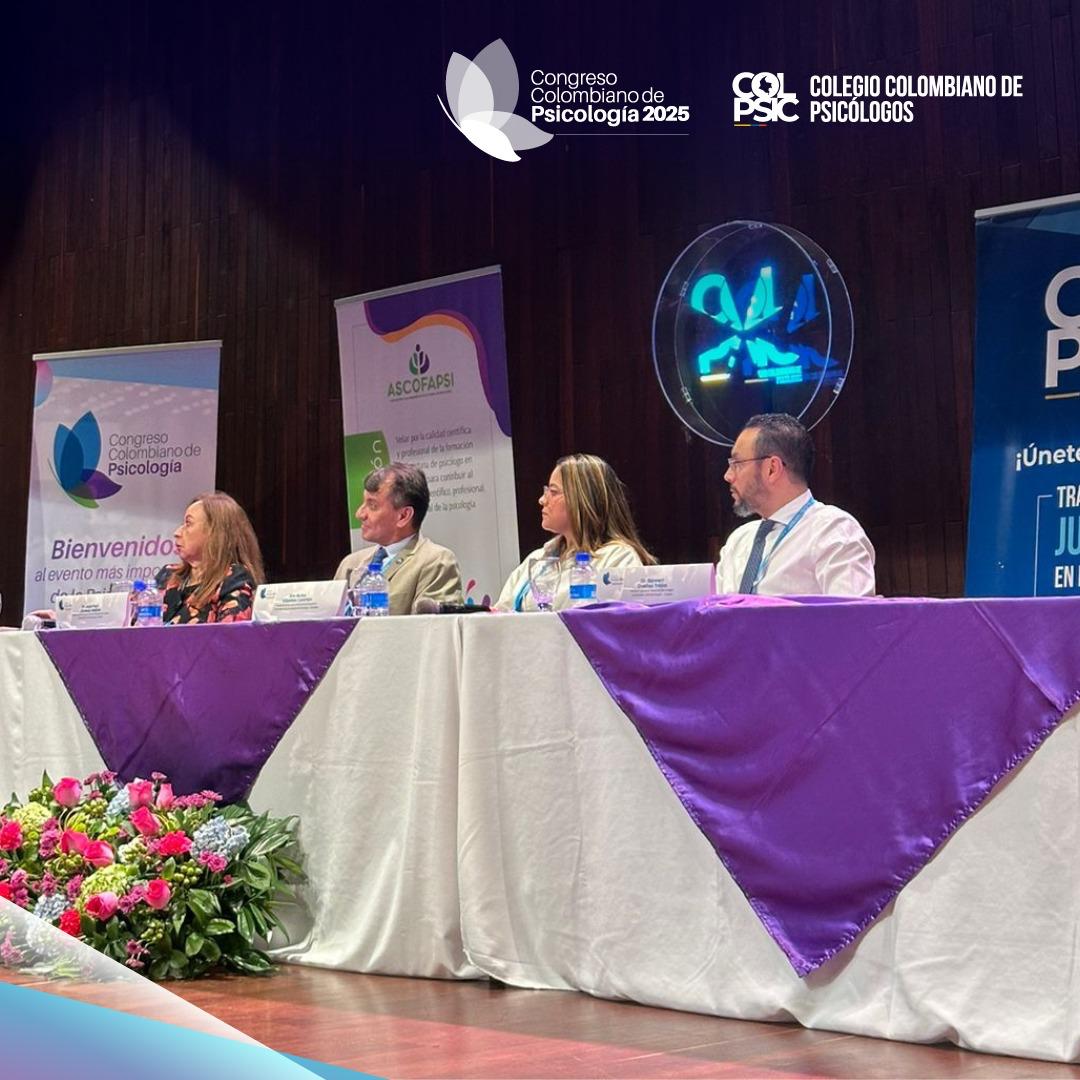 Congresopsicol's tweet photo. ✨ ¡Cerramos un primer día inolvidable!
El Congreso Colombiano de Psicología 2025 inició con ideas inspiradoras, aprendizajes valiosos y espacios de encuentro que fortalecen nuestra comunidad. https://t.co/dQSbz0npCH