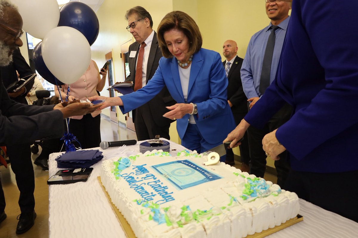 Nancy Pelosi tweet media
