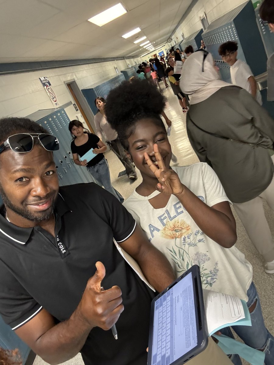 Graham Park Middle tweet media