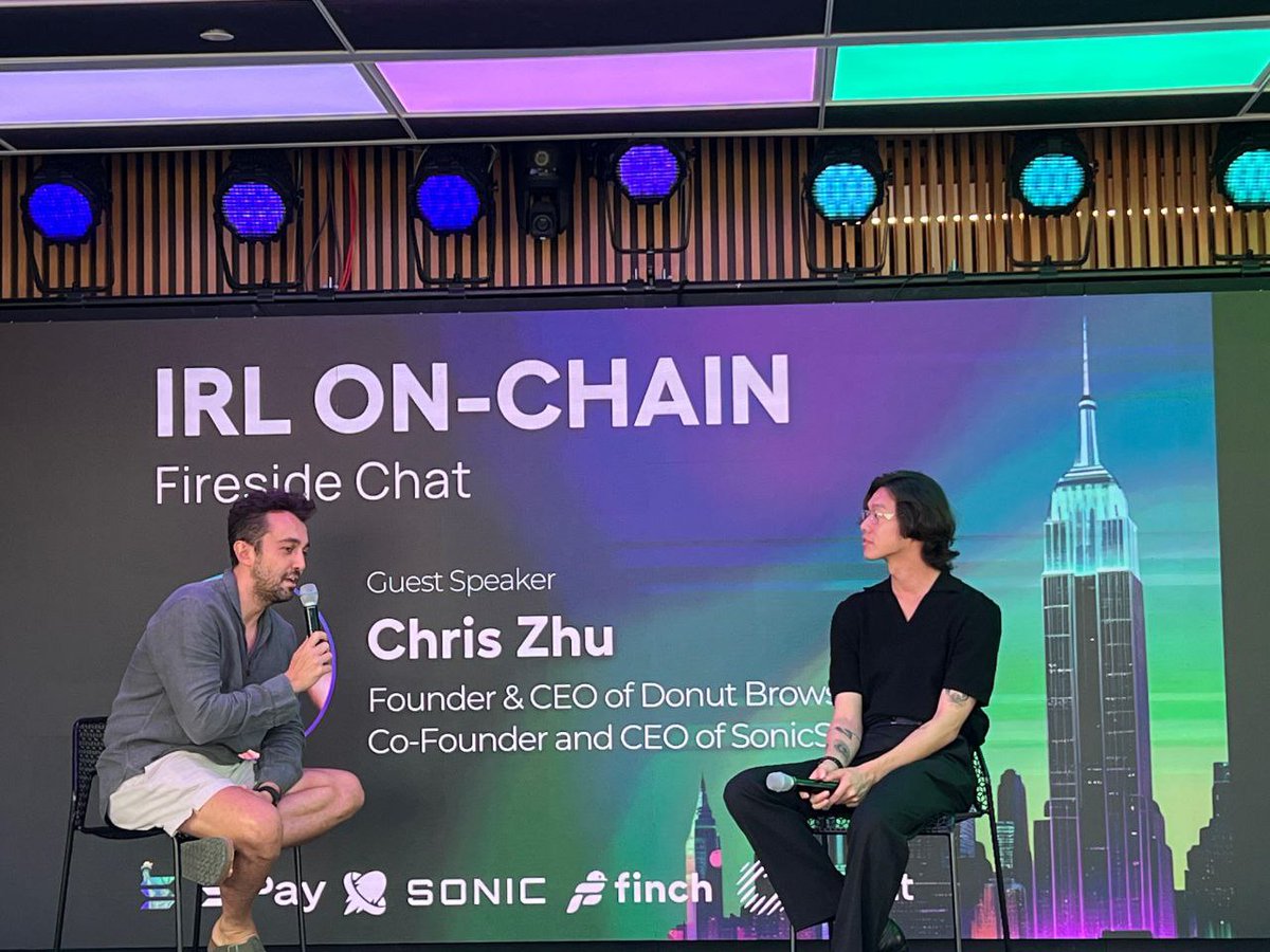 SonicSVM's tweet photo. We lit the spark today for ETHGlobal 💙💪

The Fireside chat with our Co-Founder / CEO @Chrizhuu at IRL On-Chain really set the tone for the weekend ahead https://t.co/zG6ha6Kasi