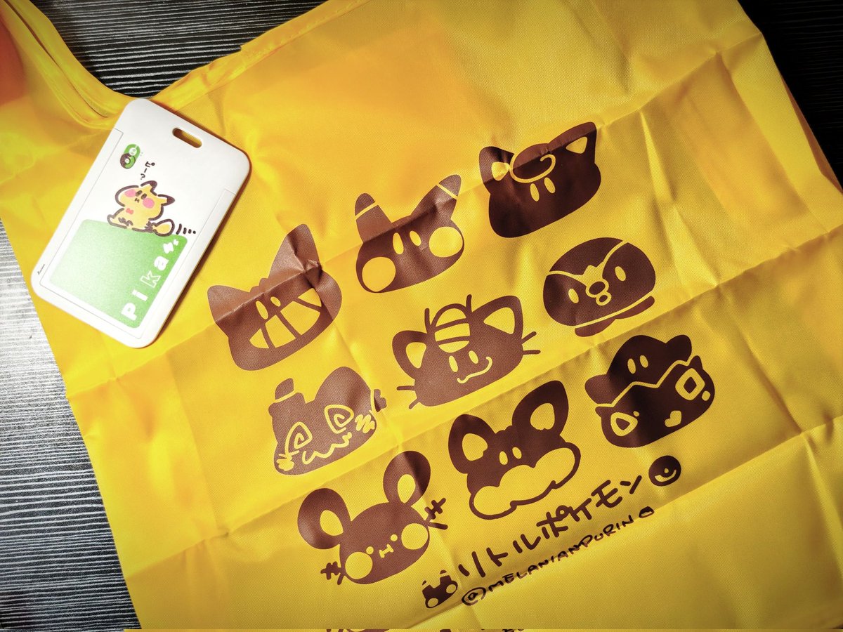 布丁さま❤️ 翻轉布丁開箱🍮 Unboxing the Upside-Down Pudding #吃貨雞仔#圖