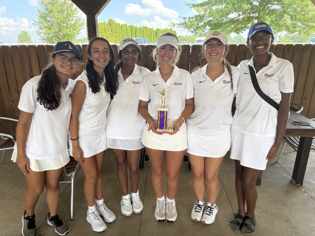Congrats to our JV squad who placed 2nd today at the Lexington Invite at Oak Tree! 

Varshita &amp; Chloe led the Braves in scoring with a 96 &amp; 97 respectively, followed by Sam &amp; Leila who also contributed to the team total. 

Great job, ladies! ⛳️