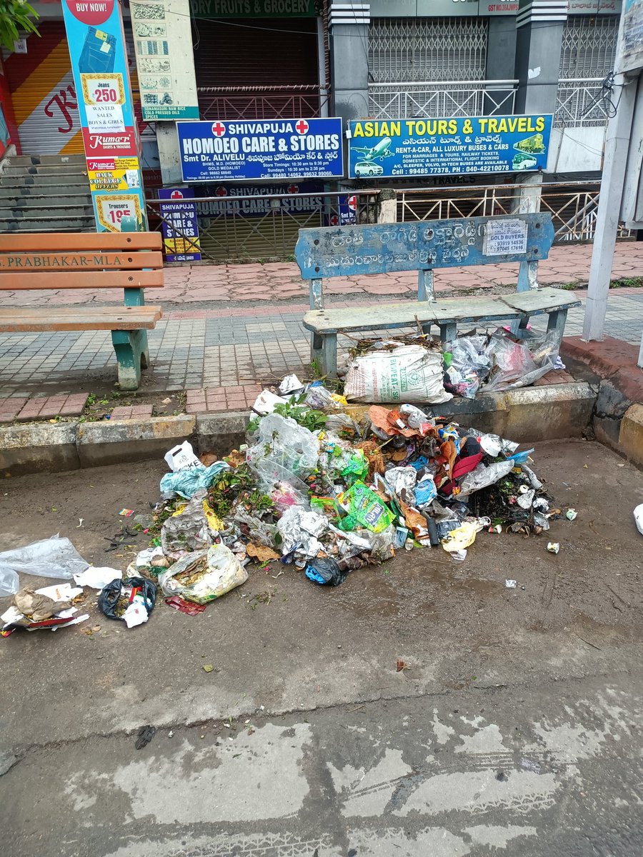 Sociallycommit's tweet photo. Garbage thrown on HMT Nacharam main road near HMT Bus stop towards Nacharam. Where swach sarvekshan went. What happen to my swatch bharat,😭
@CommissionrGHMC @GHMCOnline @TelanganaCMO @CVAnandIPS @TGSRTCHQ https://t.co/CmfHnPCvwF
