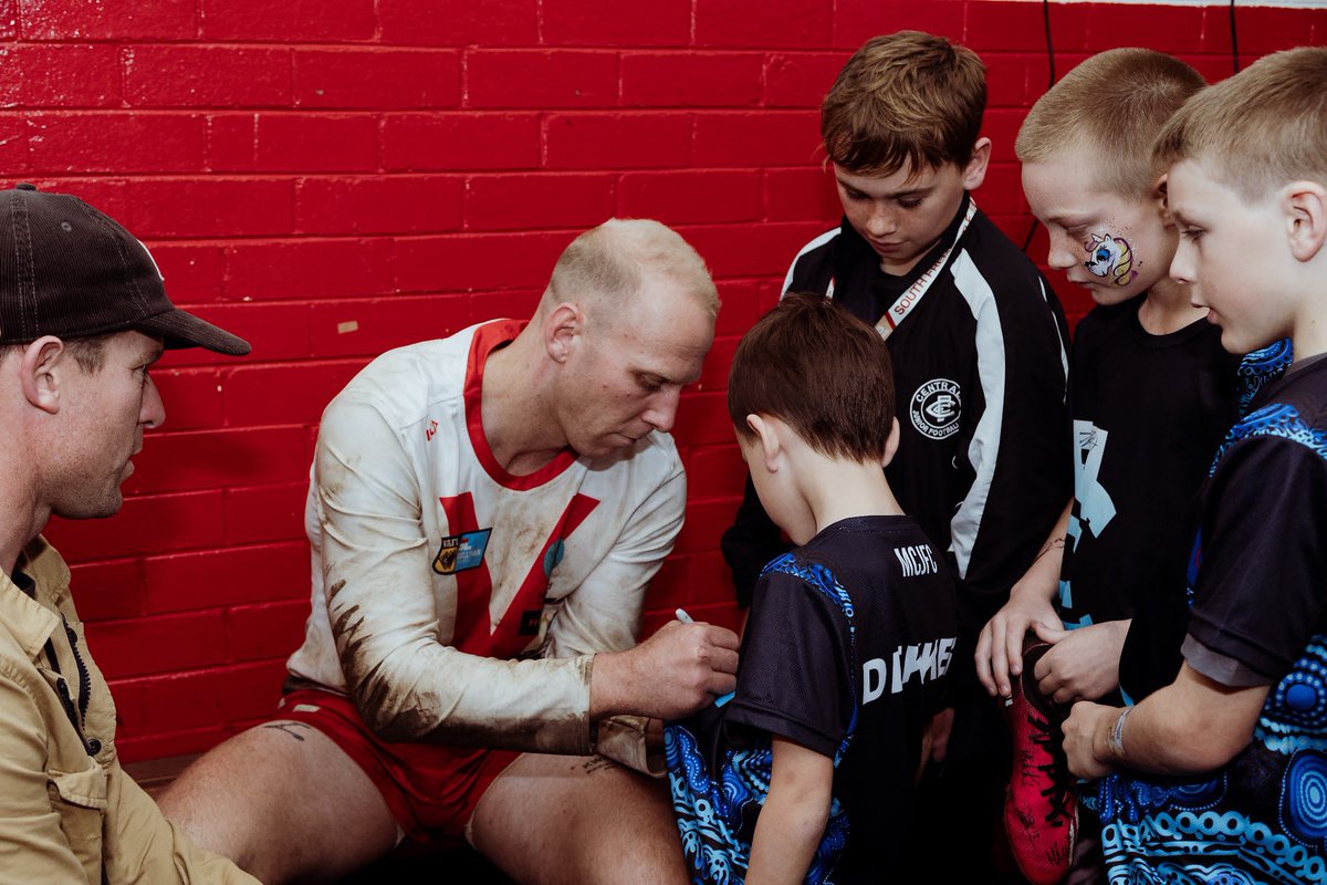 SFFCBulldogs's tweet image. All Hail the King 👑 

See @HSchloithe in action in Freo tomorrow - 2.30pm bounce 🏉