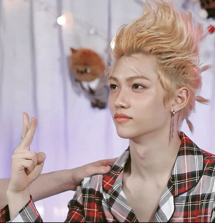 Rue_lix's tweet photo. Hyunlix mohawk
#hyunl https://t.co/vCte1Sqpr7
