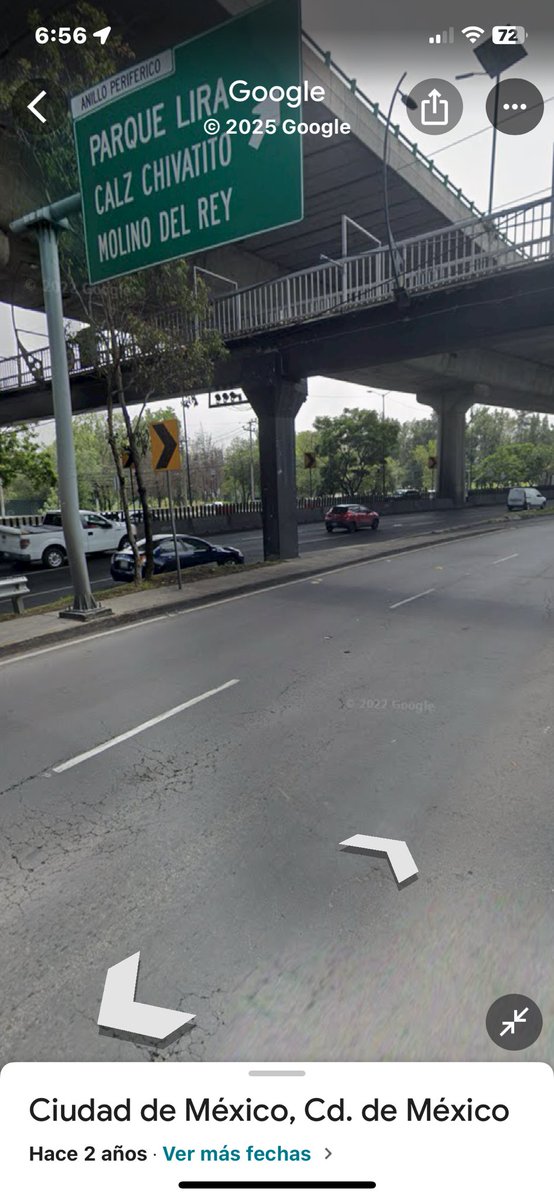 Melcamel's tweet photo. Hay un hoyo sobre laterales de periférico,dirección norte sur, a la altura de chivatito. Abajo del puente peatonal.
Es importante tener cuidado porque sí cabe una llanta. @trafico889 https://t.co/1vsQb7NasW