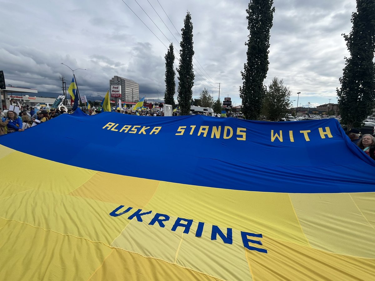 “Alaska stands with Ukraine”.