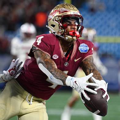 _santiago_micah's tweet image. After a great conversation with @Coach_Knighon I am honored to receive a scholarship from @FSUFootball!! @Coach_Norvell  @FSUCoachTW🍢🍢
#DEATHROW @PrepRedzoneNE @NENextt @247Sports @EricHotz67 @bwfootballcoach @J_Gentile38 @PigsInPurple