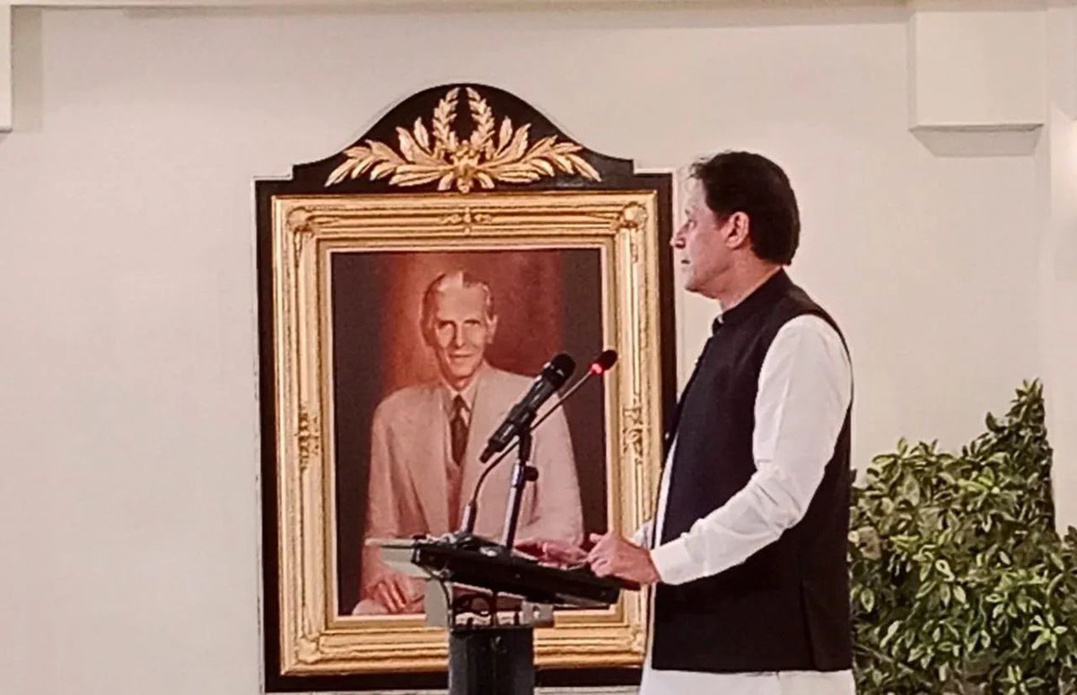 تم مائنس کرتے رہو عوام بانی پاکستان قائداعظم محمد علی جناح اور محافظ پاکستان عمران خان کو  ضرب کرتے رہے گی