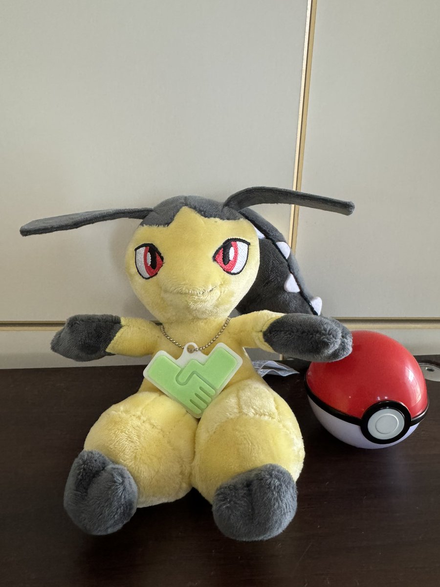 万博でたくさん連れ歩いたから「相棒の証」が付いた！！！！