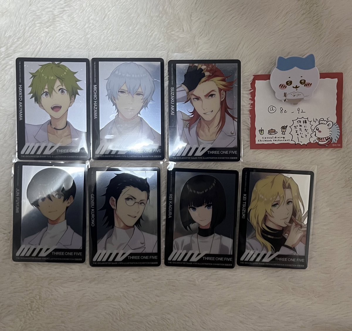8e_92's tweet photo. 《 交換 》アイドルマスター SideM『スリー・ワン・ファイヴ』 FiFS展 Vol.5 入場特典 イラストができたあと カード
トレーディングインスタフォト風カード 等身C

求→ 水嶋咲
譲→画像参照

詳細リンク先・altにて
🔗 https://t.co/BrGcuSyP74

💌1:1〜お気軽にお声かけお待ちしております。 https://t.co/gHVAmpHdsI