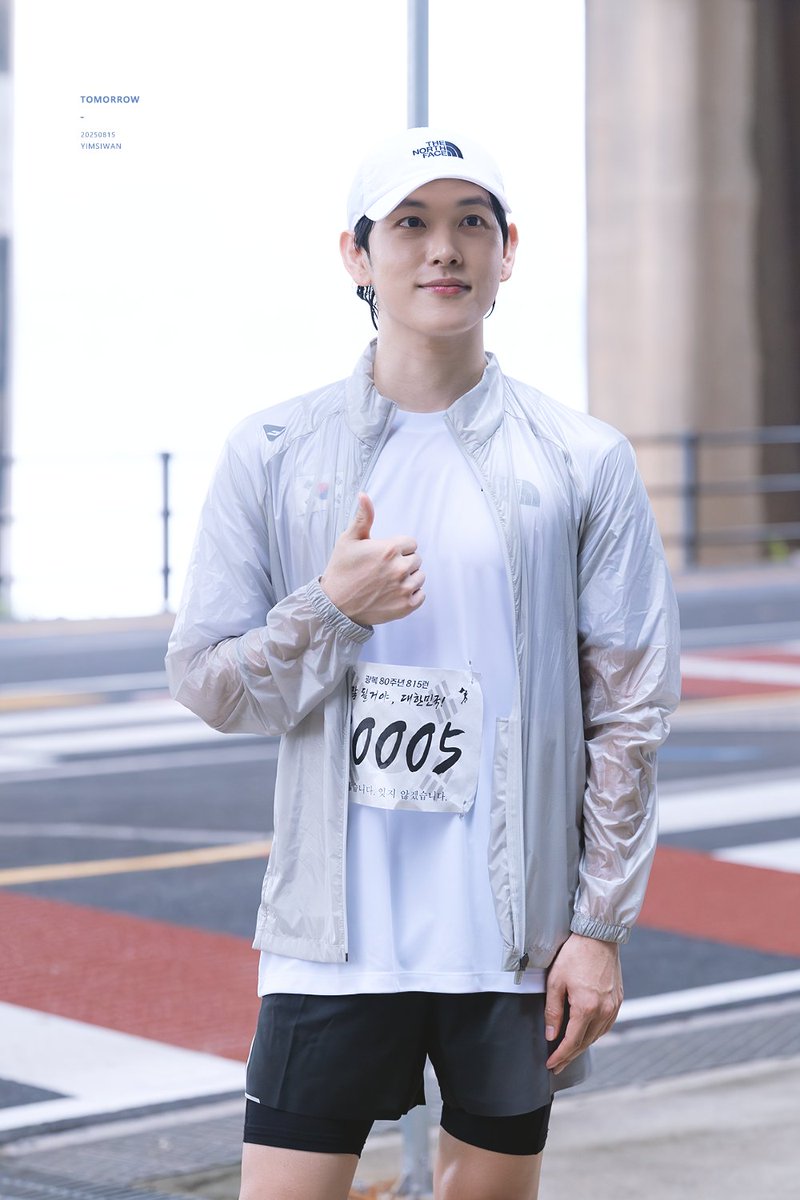 tomorrow1201's tweet photo. 250815 815런

🇰🇷🏅

#임시완 #yimsiwan https://t.co/61QgYb5TJB