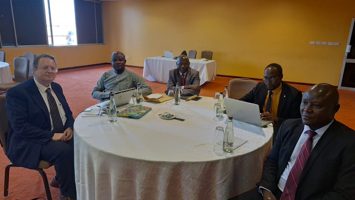 Our Dean, Faculty of Health Sciences, Dr. Richard Wismayer, is participating in the Dean’s Forum at Kabira Country Club today.

The Forum unites Deans from Medical Schools across Uganda to discuss key issues in the medical field, share best practices, promote collaborative