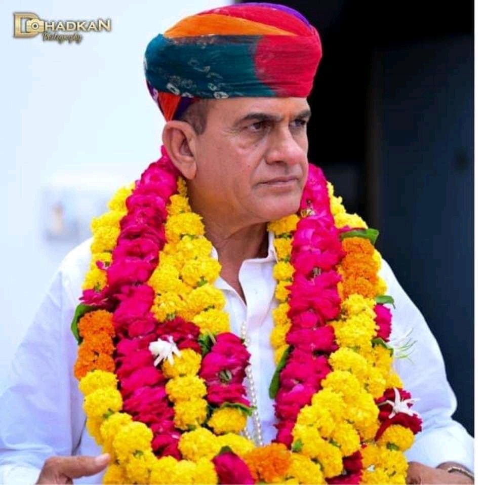 Rahul bishnoi 29 rules (@rahulbishnoi211) on Twitter photo शेर-ए-बिश्नोई समाज श्री देवेंद्र जी बुड़ीया (अखिल भारतीय बिश्नोई महासभा के राष्ट्रीय अध्यक्ष) को उनके अवतरण दिवस पर हार्दिक शुभकामनाएं!!💐🎂
<a href="/Devendraburia/">Devendra Bishnoi</a>
<a href="/PRGBishnoii/">PRG Bishnoi</a> <a href="/DEEPSBISHNOI_/">DEEPAK BISHNOI AAP🪙</a> <a href="/AHKHAND/">अखंड</a> <a href="/ASHOKMBISHNOI/">Asʜᴏᴋ Bɪsʜɴᴏɪ♊</a> <a href="/Jatjunjeshlegha/">Junjesh Legha </a> <a href="/ladubishnoi18/">लाडू बिश्नोई </a> <a href="/omsabmr_/">Om Sa Bishnoi</a> <a href="/Radhe_bish9e/">Radhakishan Bishnoi</a> <a href="/rsbishnoii214/">Rs Bishnoi</a> शेर-ए-बिश्नोई समाज श्री देवेंद्र जी बुड़ीया (अखिल भारतीय बिश्नोई महासभा के राष्ट्रीय अध्यक्ष) को उनके अवतरण दिवस पर हार्दिक शुभकामनाएं!!💐🎂
<a href="/Devendraburia/">Devendra Bishnoi</a>
<a href="/PRGBishnoii/">PRG Bishnoi</a> <a href="/DEEPSBISHNOI_/">DEEPAK BISHNOI AAP🪙</a> <a href="/AHKHAND/">अखंड</a> <a href="/ASHOKMBISHNOI/">Asʜᴏᴋ Bɪsʜɴᴏɪ♊</a> <a href="/Jatjunjeshlegha/">Junjesh Legha </a> <a href="/ladubishnoi18/">लाडू बिश्नोई </a> <a href="/omsabmr_/">Om Sa Bishnoi</a> <a href="/Radhe_bish9e/">Radhakishan Bishnoi</a> <a href="/rsbishnoii214/">Rs Bishnoi</a>