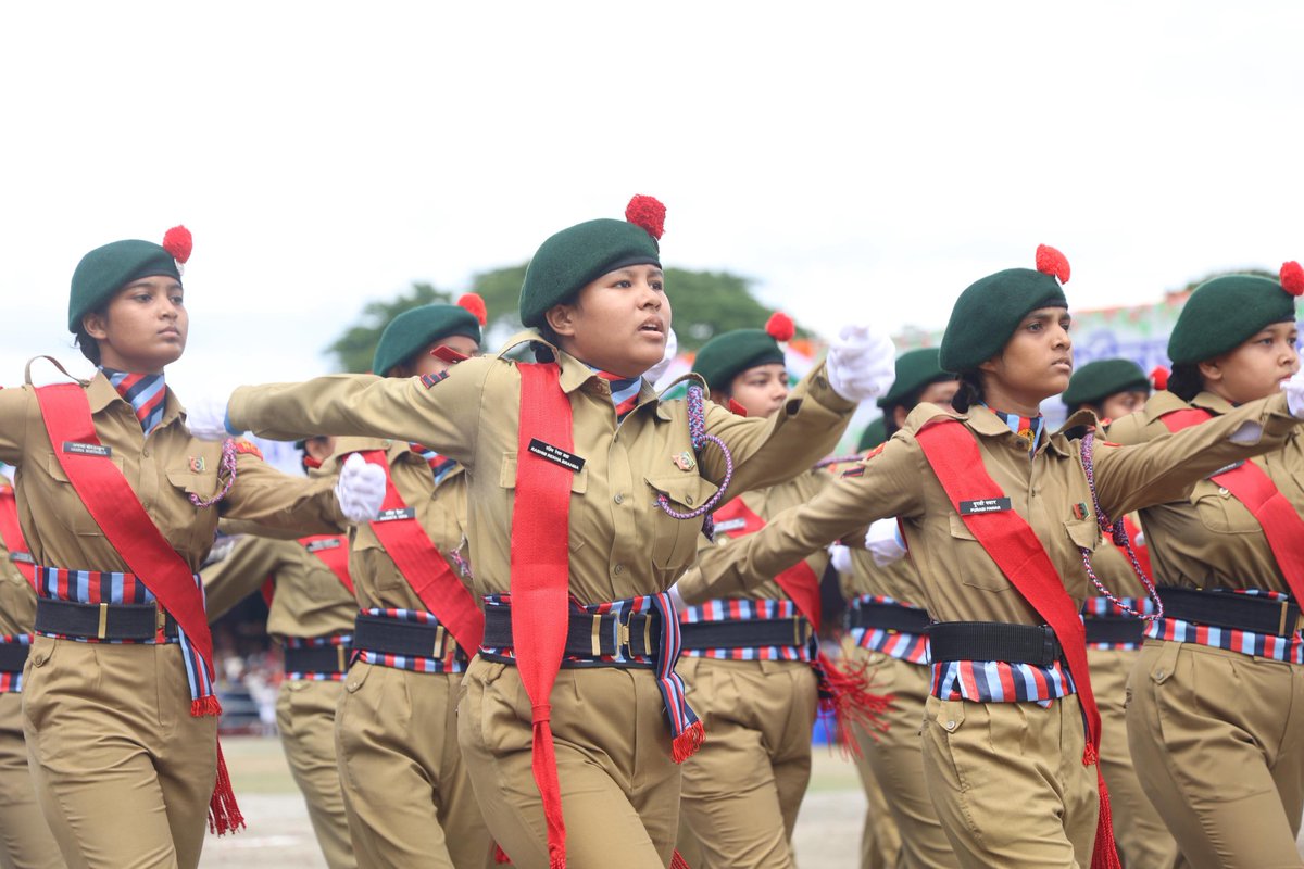 I also spoke about our Govt's efforts in ensuring all round development of the State and lauded our forces' bravery.

I also implored people to fight for and defend the identity of Assam from going extinct in the coming days due to demographic changes.

Jai Hind 🇮🇳, জয় আই অসম 🇮🇳