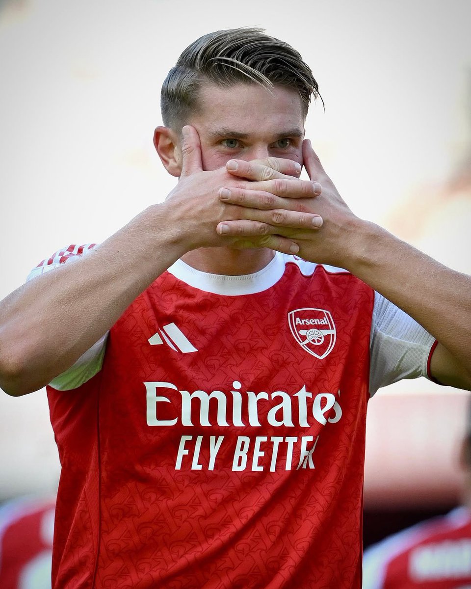 It is almost time COYG #arsenal #PremierLeague