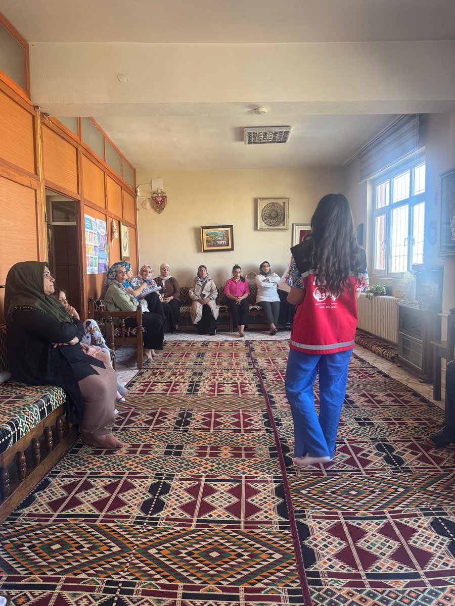 Siirt Aile ve Sosyal Hizmetler İl Müdürlüğü (@siirtashim) on Twitter photo Sosyal Hizmet Merkezimiz tarafından, toplumda farkındalık oluşturmak amacıyla ADEM'de Türkiye Bağımlılıkla Mücadele kapsamında tütün bağımlılığı konulu eğitim gerçekleştirilmiştir.
<a href="/Dr_KemalKzlkaya/">Dr. Kemal KIZILKAYA</a>
<a href="/MahinurOzdemir/">Mahinur Özdemir Göktaş</a>
<a href="/tcailesosyal/">T.C. Aile ve Sosyal Hizmetler Bakanlığı</a>
<a href="/ashb_eydb/">Eğitim ve Yayın Dairesi Başkanlığı</a> Sosyal Hizmet Merkezimiz tarafından, toplumda farkındalık oluşturmak amacıyla ADEM'de Türkiye Bağımlılıkla Mücadele kapsamında tütün bağımlılığı konulu eğitim gerçekleştirilmiştir.
<a href="/Dr_KemalKzlkaya/">Dr. Kemal KIZILKAYA</a>
<a href="/MahinurOzdemir/">Mahinur Özdemir Göktaş</a>
<a href="/tcailesosyal/">T.C. Aile ve Sosyal Hizmetler Bakanlığı</a>
<a href="/ashb_eydb/">Eğitim ve Yayın Dairesi Başkanlığı</a>
