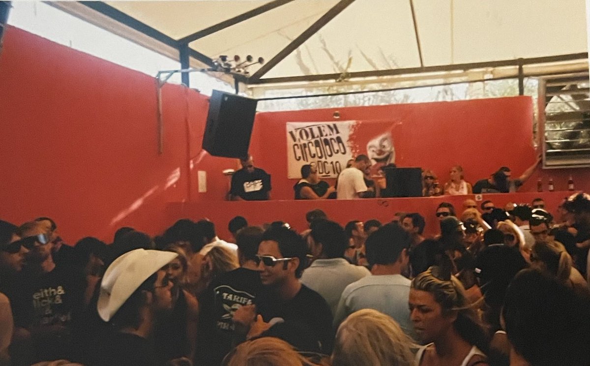 DC10 2006

Photo Credit ▶️ Kel Branagh

#dc10  #ibiza #ibizapast #circoloco
