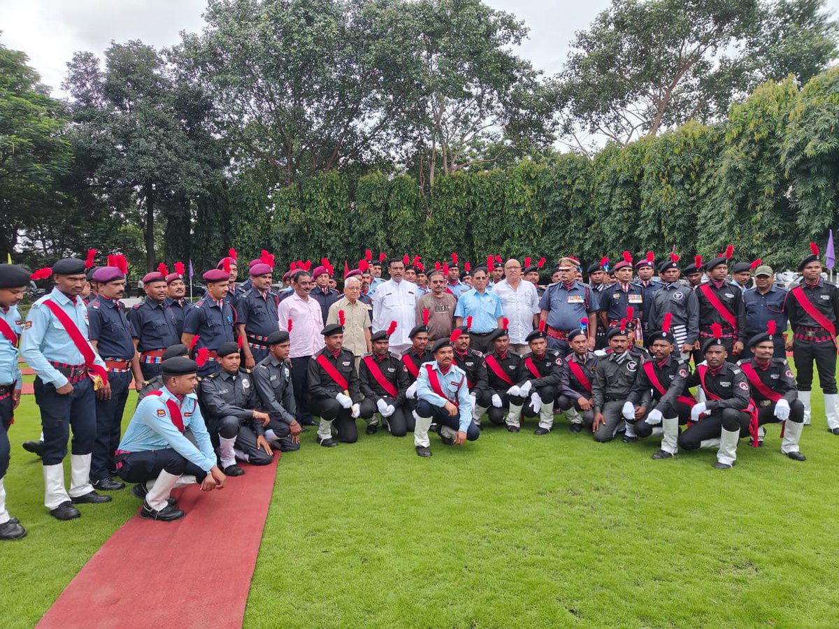 आज स्वतंत्रता दिवस के मौके पर  प्रकाश इंडस्ट्रीज लिमिटेड में आयोजित ध्वजारोहण समारोह मैं शिरकत किया।
#IndependenceDayIndia